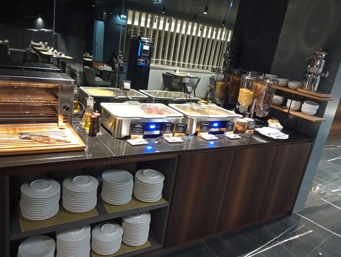 Food & Drinks 5, Bom Sucesso Hotel by gaiarooms, Porto