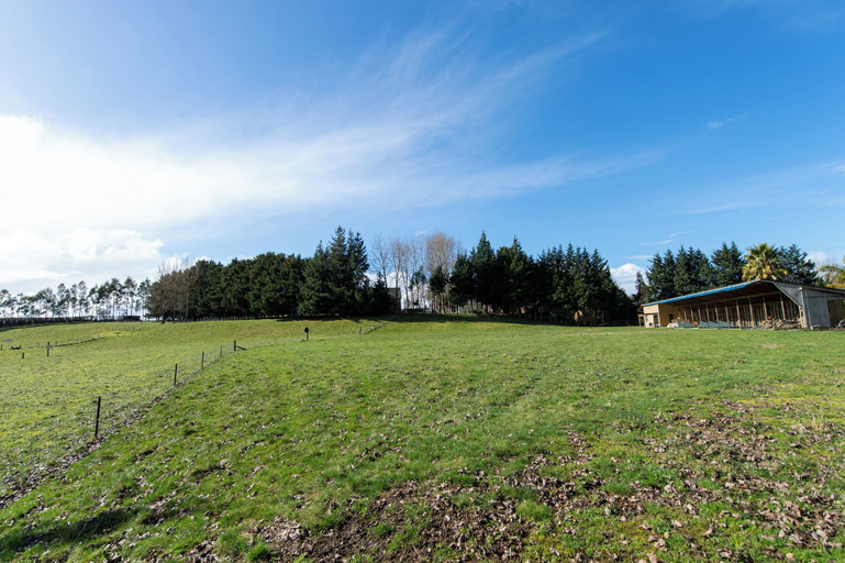 Others 5, Morning Calm Lodge Limited, Hamilton