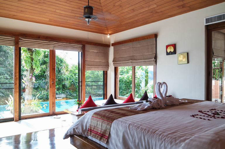 Bedroom 25