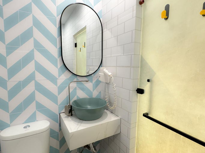 Bathroom 21