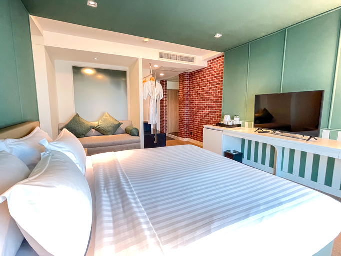 Bedroom 17