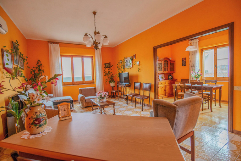 Food & Drinks, Villa Corsica, Cagliari