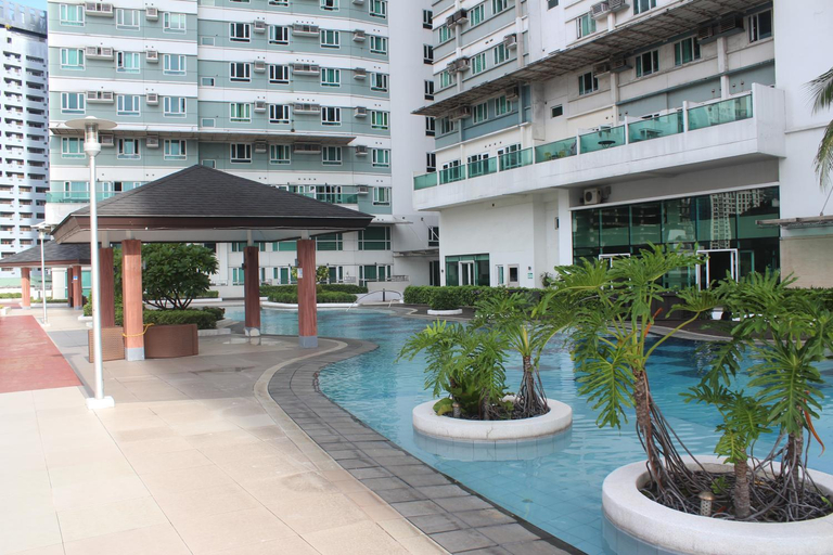 Exterior 7