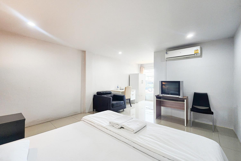 Bedroom 10