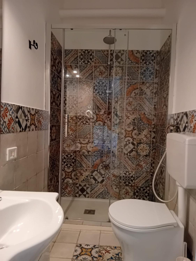 Bathroom 4, BBX Palermo Centro, Palermo