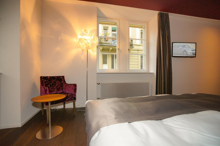 Bedroom 9