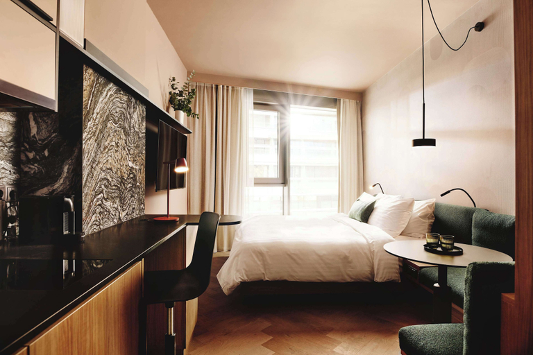 Bedroom 3, A by Adina Vienna, Wien