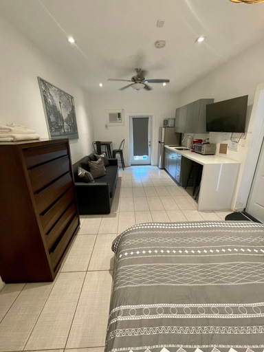 Others 4, Modern Riverview Apartments, Broward