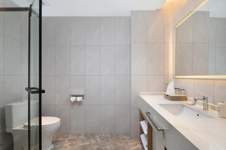 Bathroom 4, Novotel Jiaxing Port Area, Jiaxing