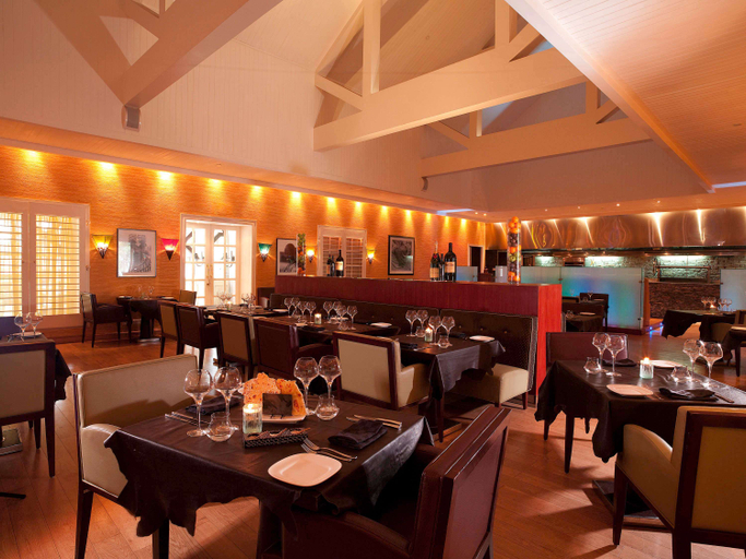 Food & Drinks 1, Fairmont The Norfolk, Starehe
