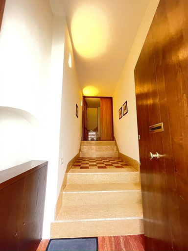 Others 5, Olivella Apartment, Palermo