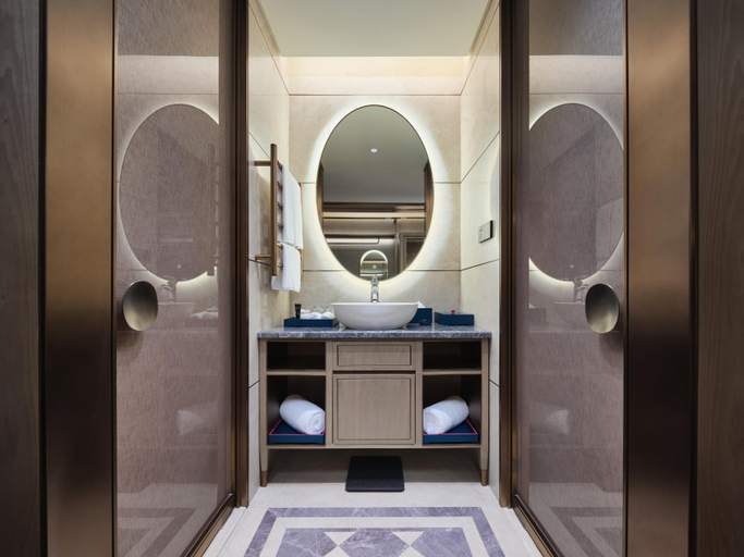 Bathroom 4, Blossom House Shanghai on the Bund, Shanghai