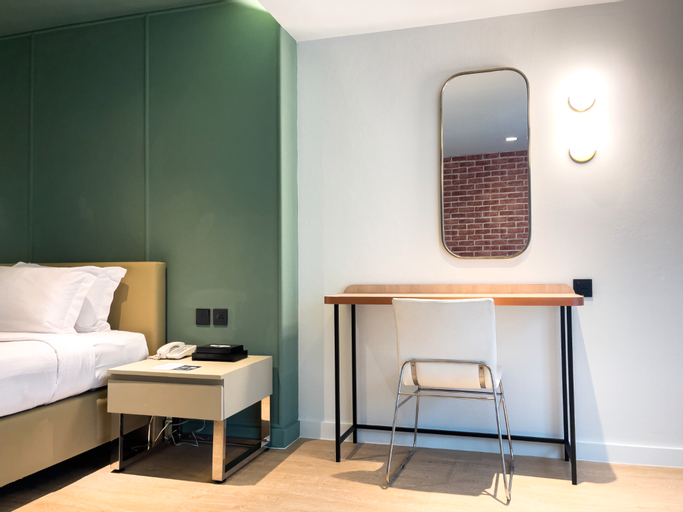 Bedroom 21