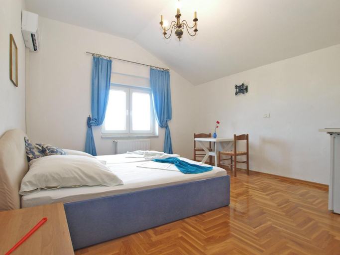 Others 5, Apartments Anto 1598, Fažana