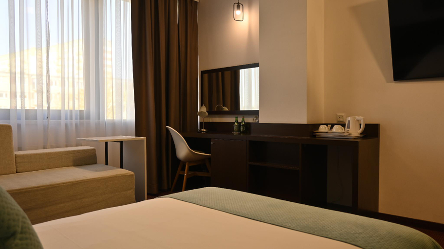 Bedroom 21