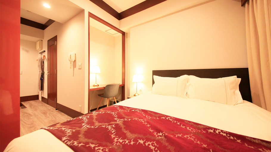 Bedroom 12