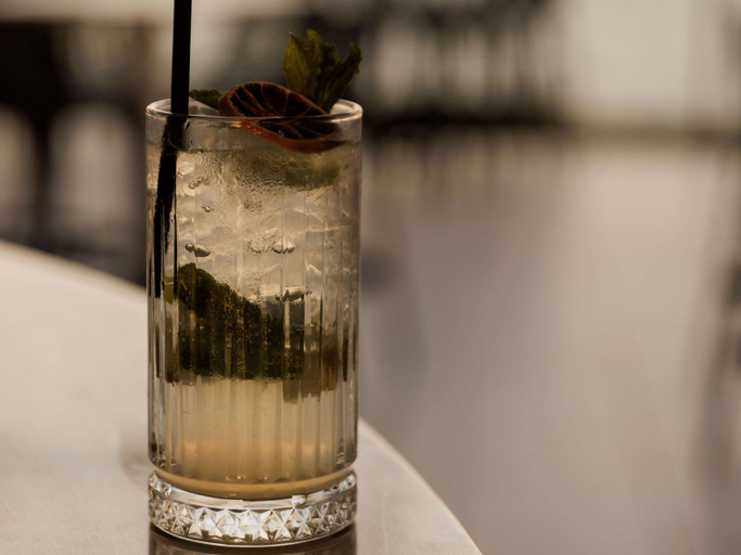 Food & Drinks 5, The Sebel Brisbane Margate Beach, Margate-Woody Point