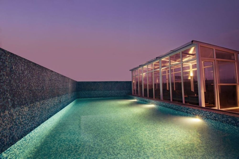 Sport & Beauty, Royal Orchid Central Jaipur, Jaipur
