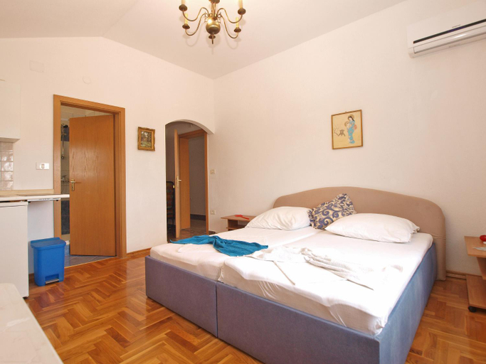Others 4, Apartments Anto 1598, Fažana