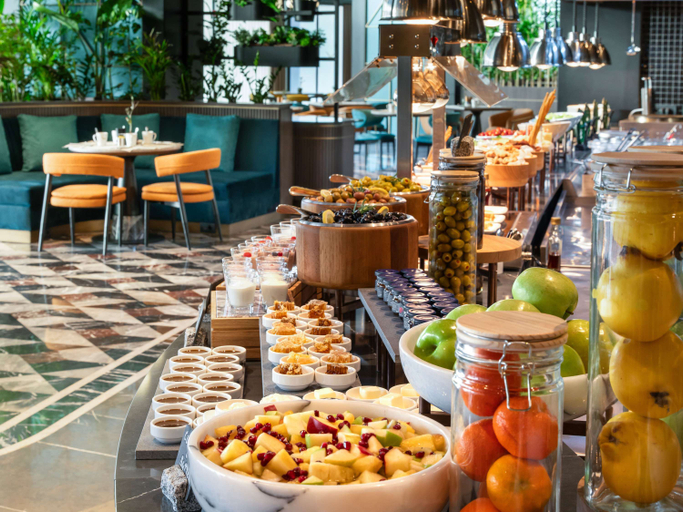 Food & Drinks 5, Mövenpick Hotel Istanbul Marmara Sea, Zeytinburnu