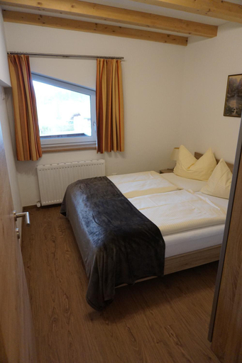 Bedroom 12