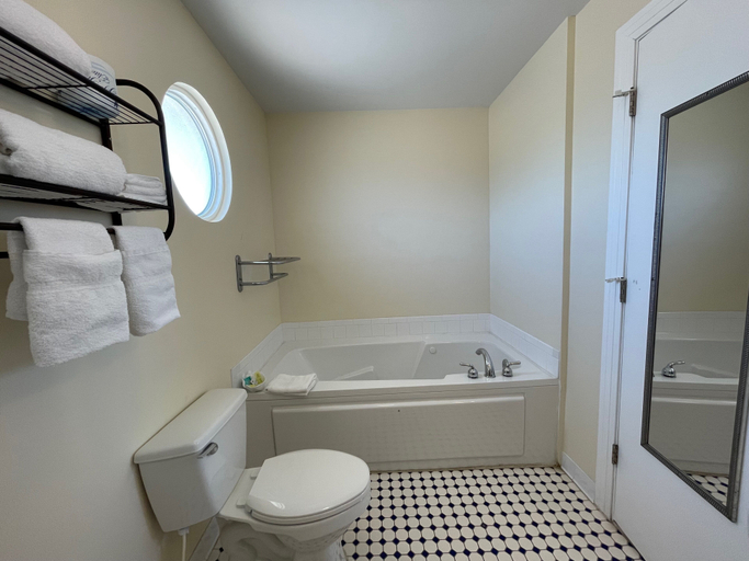 Bathroom 4, Magic Beach Motel - Vilano Beach, Saint Augustine, Saint Johns