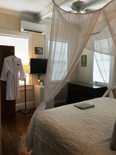 Bedroom 2, Avalon Bed and Breakfast, Monroe