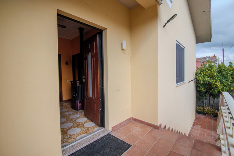 Exterior & Views 2, Villa Corsica, Cagliari