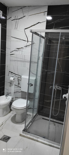 Bathroom 3, IdealHouse Apartments