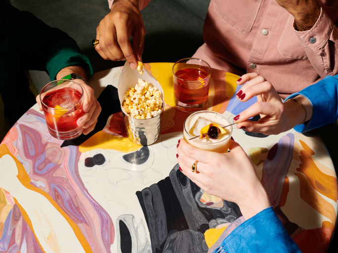 Food & Drinks