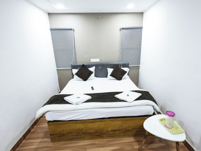 Bedroom 4, Hotel Rosebeds, Aurangabad