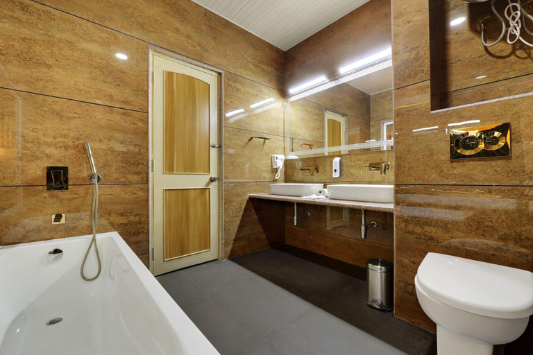 Bathroom 4, Yashshree Sikkim Blossom, East Sikkim