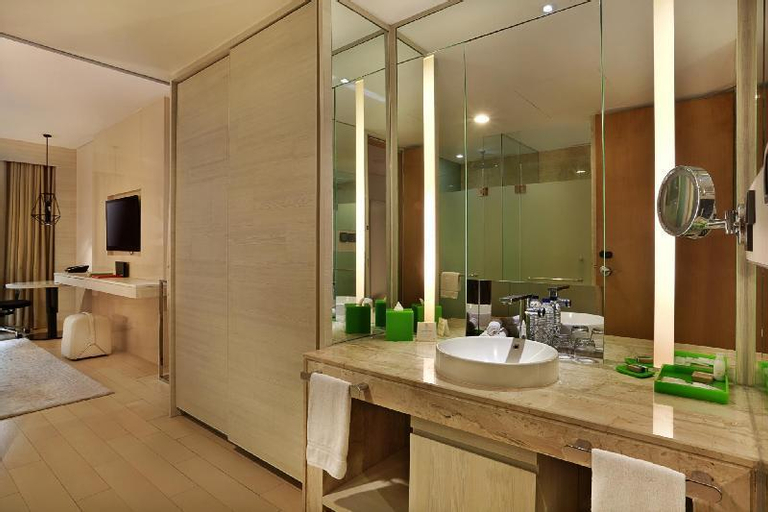 Bathroom 9