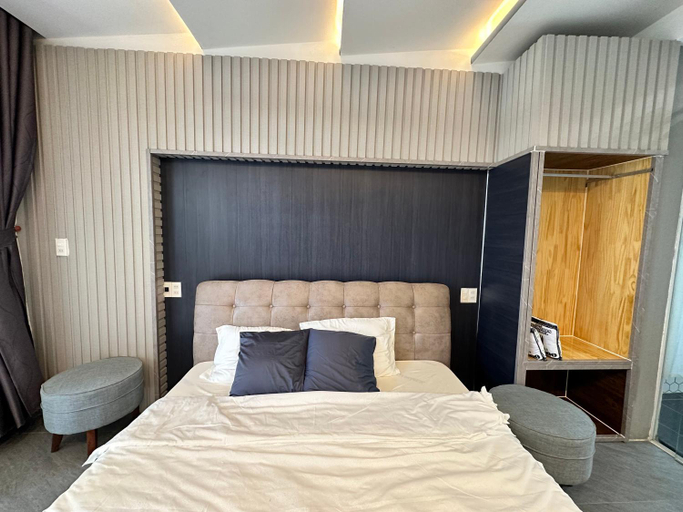 Bedroom 16