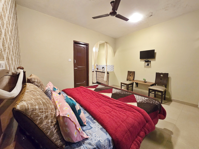 Bedroom 4, Himalayan Horizon and Cafe, Kangra