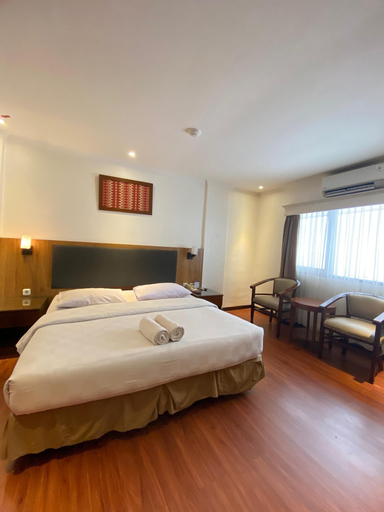Bedroom 27