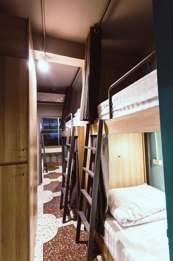 Bedroom 15