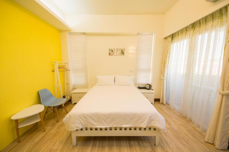Bedroom 2, Forest White House, Taitung