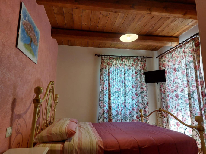 Others 2, L' Antico Pozzo Country House, Fermo