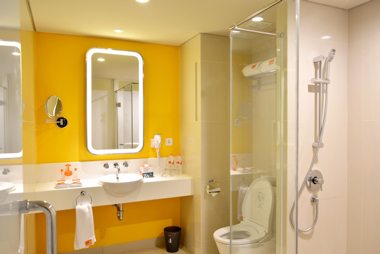 Bathroom 7