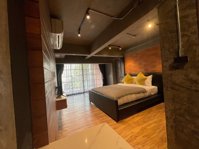 Bedroom 8