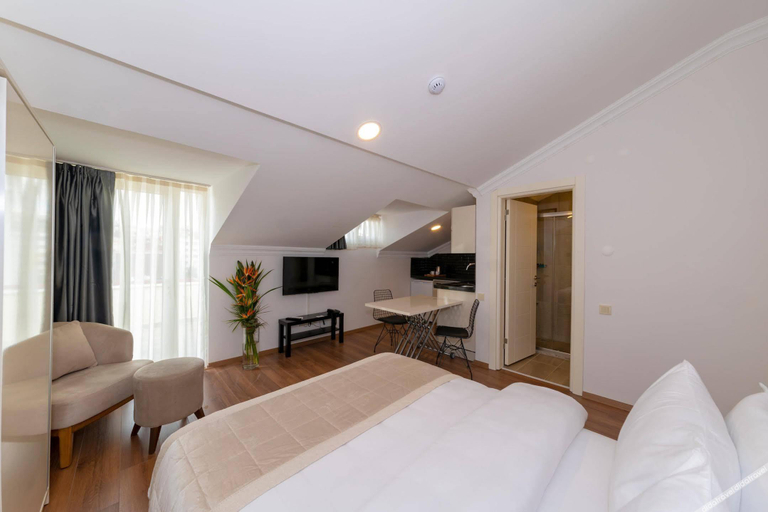 Bedroom 3, Joy Suites, Şişli