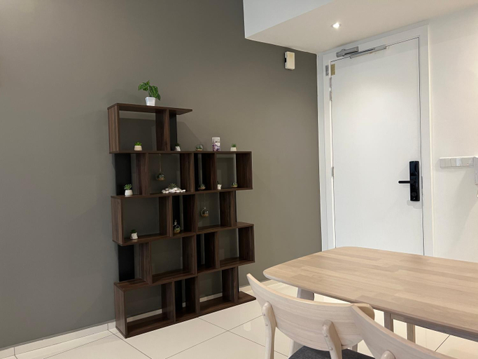 Dining Room 19