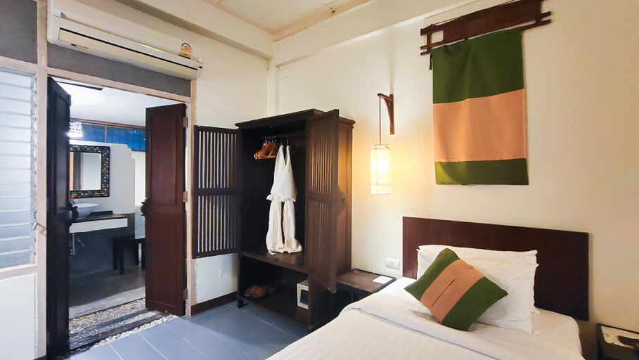 Bedroom 6