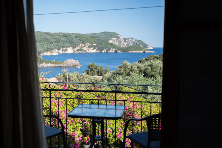 2, Ulisse Apartments, Ionian Islands