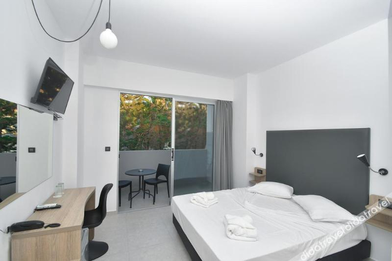 Bedroom 3, Evita Bay, South Aegean
