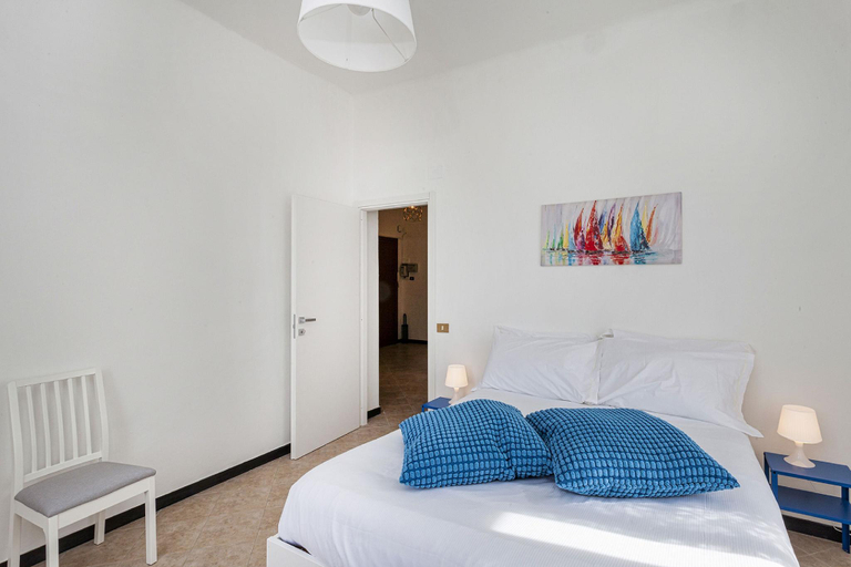 Bedroom 4, Venezia Apartment by Wonderful Italy, Genova