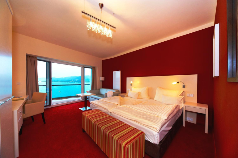 Bedroom 17