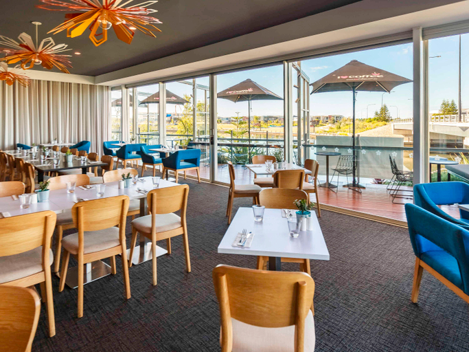 Food & Drinks 5, Mercure Sunshine Coast Kawana Waters, Caloundra - Kawana