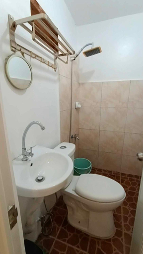 Bathroom 3, Loboc Nipa Huts Cottages Rental, Loboc